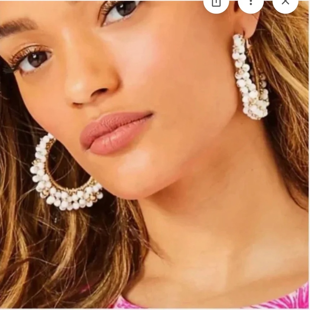 NWT Lilly Pulitzer Gold and White Hoop Earrings